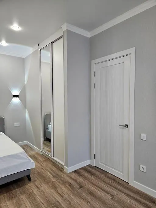 Izet Apartments Astana 0*,
